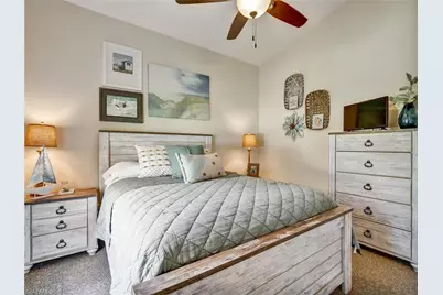 421 Countryside Dr, Naples, FL 34104 - Photo 24