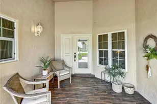 421 Countryside Dr, Naples, FL 34104 - Photo 8