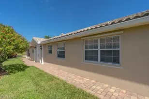 7528 Firenze Ln, Naples, FL 34114 - Photo 8