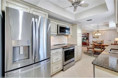 383 Harbour Dr #304, Naples, FL 34103 - Photo 10