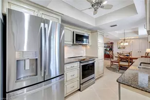 383 Harbour Dr, Naples, FL 34103 - Photo 10