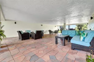 383 Harbour Dr, Naples, FL 34103 - Photo 26