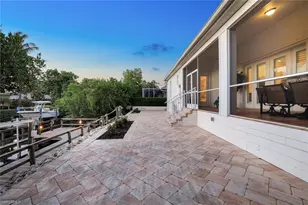 27080 Flamingo Dr, Bonita Springs, FL 34135 - Photo 38