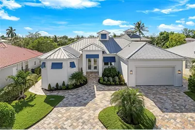 27080 Flamingo Dr, Bonita Springs, FL 34135 - Photo 6