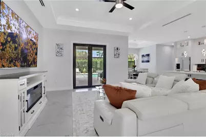 2419 6th Ave SE, Naples, FL 34117 - Photo 4