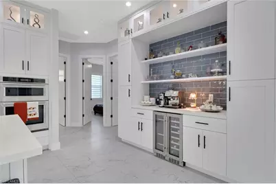 2419 6th Ave SE, Naples, FL 34117 - Photo 8