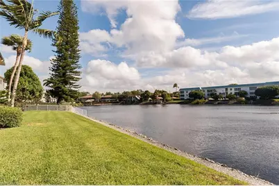 3030 Binnacle Dr #201, Naples, FL 34103 - Photo 14