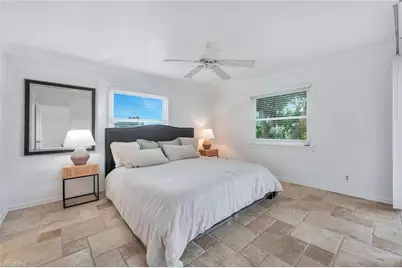 3030 Binnacle Dr #201, Naples, FL 34103 - Photo 4