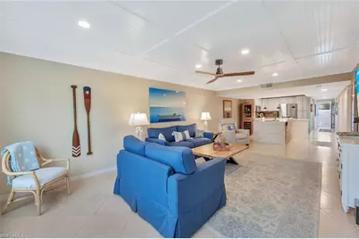 4200 Belair Ln #105, Naples, FL 34103 - Photo 4