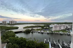 13105 Vanderbilt Dr, Naples, FL 34110 - Photo 8