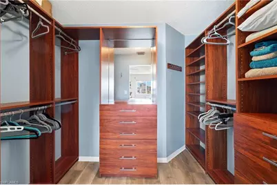 9101 Vanderbilt Dr #302, Naples, FL 34108 - Photo 18