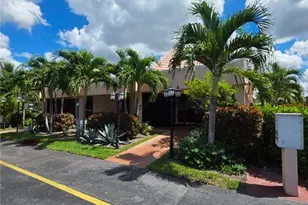 160 Turtle Lake Ct, Naples, FL 34105 - Photo 6