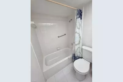 160 Turtle Lake Ct #209, Naples, FL 34105 - Photo 14