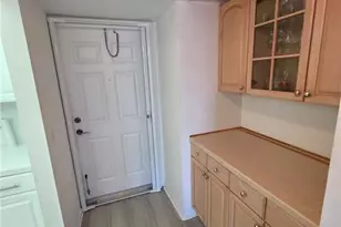 160 Turtle Lake Ct, Naples, FL 34105 - Photo 10