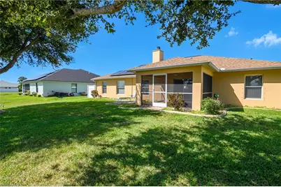 2905 NE 1st Pl, Cape Coral, FL 33909 - Photo 28