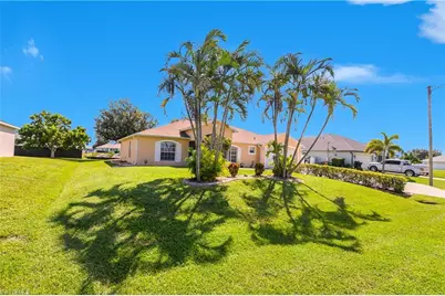 2905 NE 1st Pl, Cape Coral, FL 33909 - Photo 30