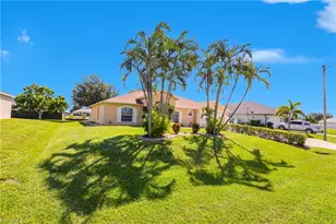 2905 NE 1st Pl, Cape Coral, FL 33909 - Photo 30