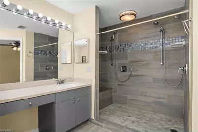 2905 NE 1st Pl, Cape Coral, FL 33909 - Photo 12