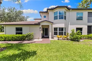 200 Diamond Cir, Naples, FL 34110 - Photo 2