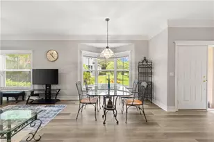 200 Diamond Cir, Naples, FL 34110 - Photo 8