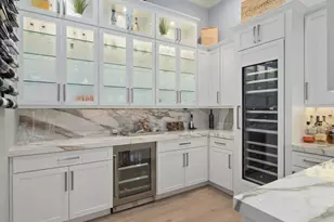 830 Cassena Rd, Naples, FL 34108 - Photo 8