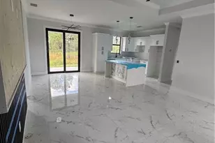 4220 64th Ave NE, Naples, FL 34120 - Photo 4