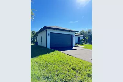 4220 64th Ave NE, Naples, FL 34120 - Photo 2