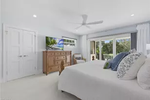 360 Carlton Pl, Naples, FL 34108 - Photo 20