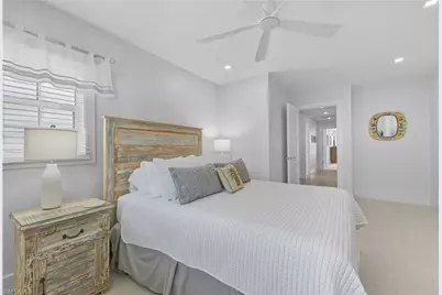 360 Carlton Pl #11, Naples, FL 34108 - Photo 28