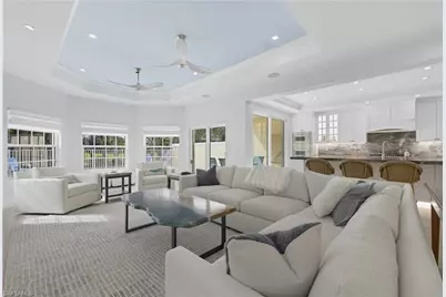 360 Carlton Pl #11, Naples, FL 34108 - Photo 8