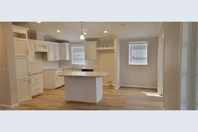 4684 Lahaina Ln, Bonita Springs, FL 34134 - Photo 10