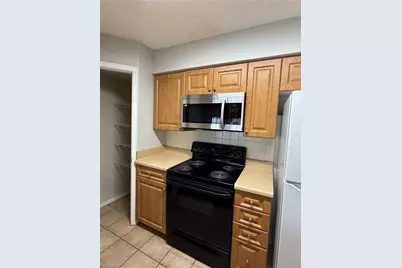 1000 Horatio W #226, Tampa, FL 33606 - Photo 6