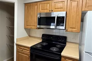 1000 Horatio W, Tampa, FL 33606 - Photo 6