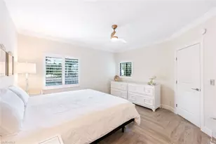 2166 Anchorage Ln, Naples, FL 34104 - Photo 12