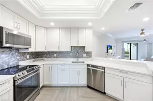 2166 Anchorage Ln, Naples, FL 34104 - Photo 4