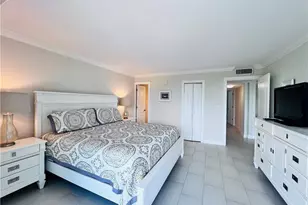 5 Bluebill Ave, Naples, FL 34108 - Photo 16