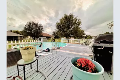 2903 38th St SW, Lehigh Acres, FL 33976 - Photo 4