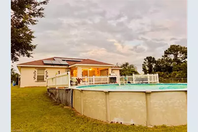 2903 38th St SW, Lehigh Acres, FL 33976 - Photo 2