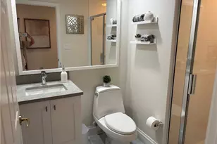 435 Dockside Dr, Naples, FL 34110 - Photo 18