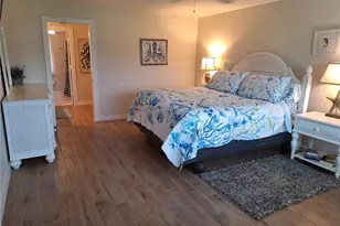 196 Albi Rd, Naples, FL 34112 - Photo 10