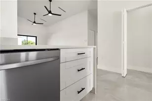 919 Columbus Blvd S, Lehigh Acres, FL 33974 - Photo 10