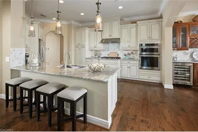 4701 Via Del Corso Ln #301, Bonita Springs, FL 34134 - Photo 6
