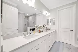 2621 Seychelles Cir, Naples, FL 34112 - Photo 18