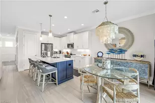 2621 Seychelles Cir, Naples, FL 34112 - Photo 10