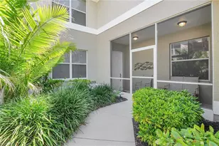 784 Carrick Bend Cir, Naples, FL 34110 - Photo 2