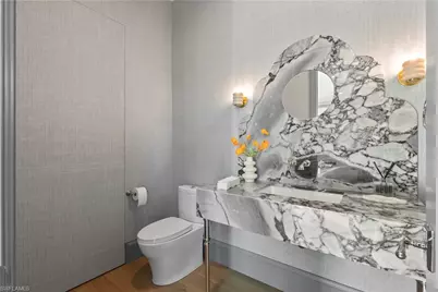 285 Central Ave, Naples, FL 34102 - Photo 16