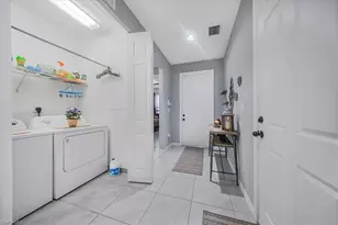 8805 Madrid Cir, Naples, FL 34104 - Photo 22