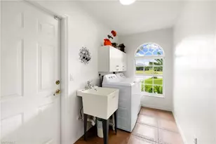 726 NW 37th Pl, Cape Coral, FL 33993 - Photo 32