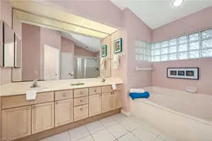 27026 Oakwood Lake Dr, Bonita Springs, FL 34134 - Photo 10