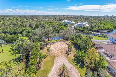 20684 Charing Cross Cir, Estero, FL 33928 - Photo 4